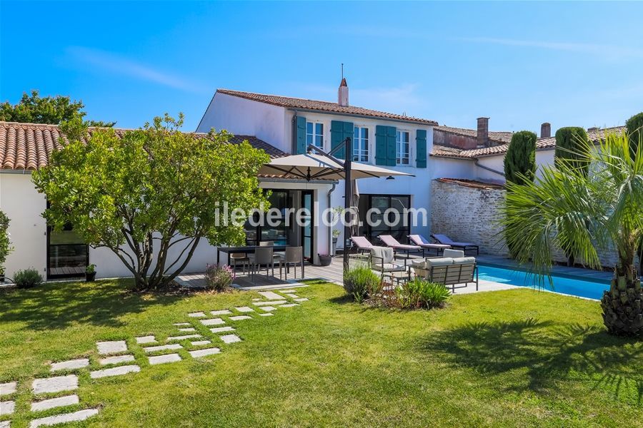 Photo 2 : JARDIN d'une maison située à La Flotte-en-Ré, île de Ré.