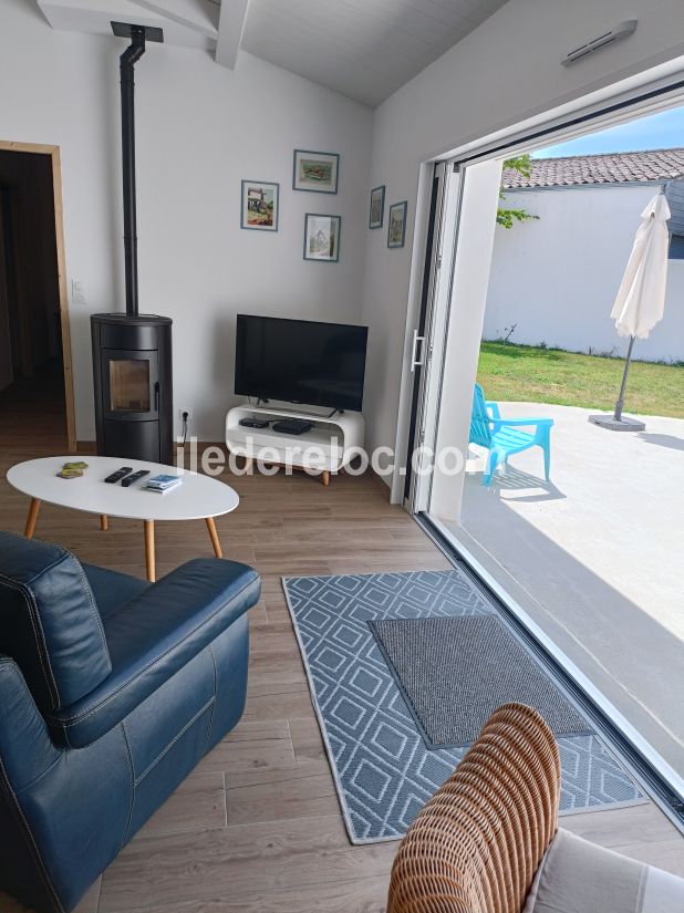 Photo 16 : SEJOUR d'une maison située à Le Bois-Plage-en-Ré, île de Ré.