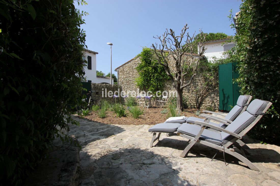 Photo 2 : NC d'une maison située à Les Portes, île de Ré.