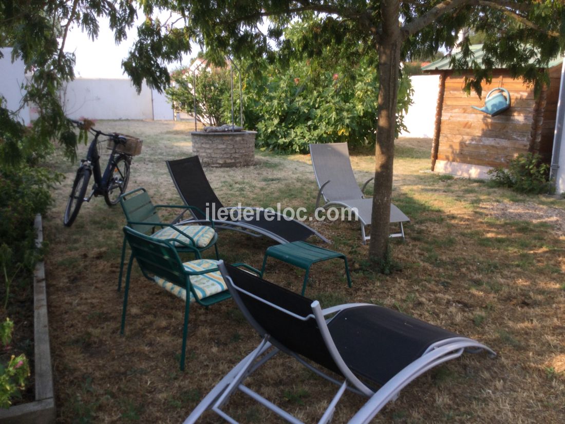 Photo 22 : JARDIN d'une maison située à Sainte-Marie-de-Ré, île de Ré.