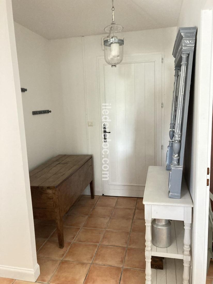 Photo 14 : ENTREE d'une maison située à Sainte-Marie-de-Ré, île de Ré.