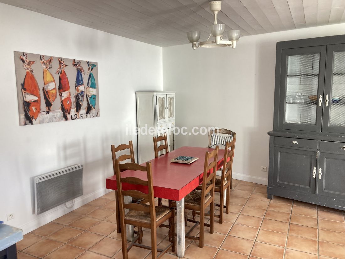 Photo 18 : SEJOUR d'une maison située à Sainte-Marie-de-Ré, île de Ré.