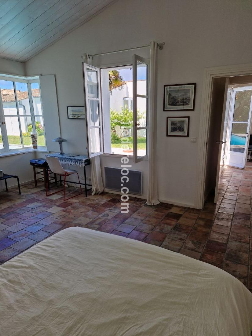 Photo 13 : CHAMBRE d'une maison situ&eacute;e &agrave; Loix, &icirc;le de R&eacute;.