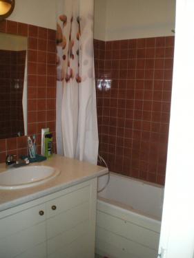 Photo 6 : SALLEDEBAIN d'une maison située à La Flotte-en-Ré, île de Ré.
