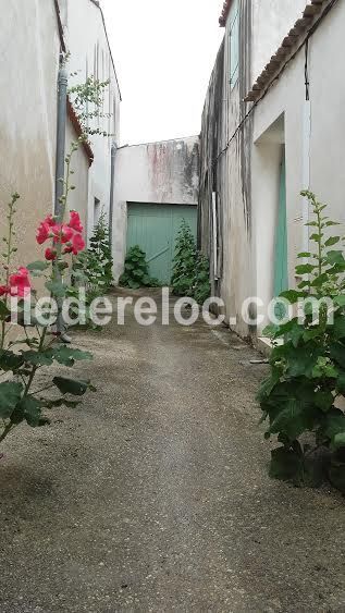 Photo 10 : NC d'une maison située à La Flotte, île de Ré.