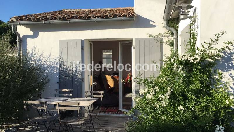 Photo 5 : TERRASSE d'une maison située à Saint-Clément-des-Baleines, île de Ré.