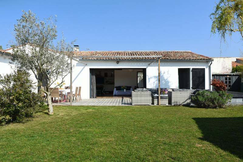 Photo 26 : NC d'une maison située à Sainte-Marie-de-Ré, île de Ré.