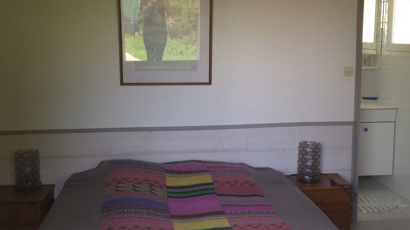 Photo 34 : CHAMBRE d'une maison située à La Flotte-en-Ré, île de Ré.