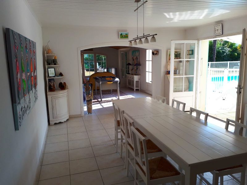 Photo 42 : SEJOUR d'une maison située à La Flotte-en-Ré, île de Ré.