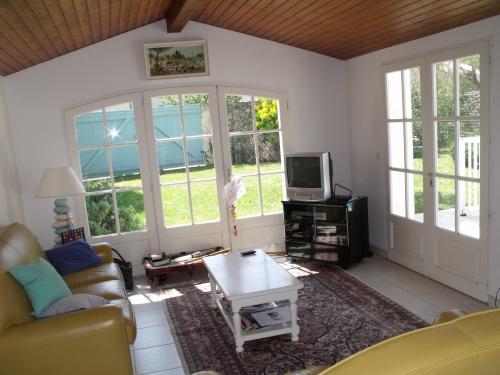 Photo 16 : SEJOUR d'une maison située à La Flotte-en-Ré, île de Ré.