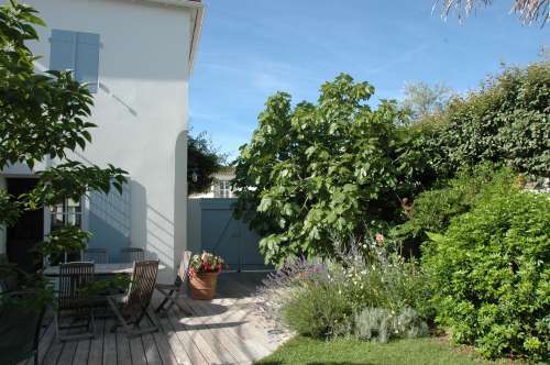 Photo 2 : NC d'une maison située à Les Portes-en-Ré, île de Ré.