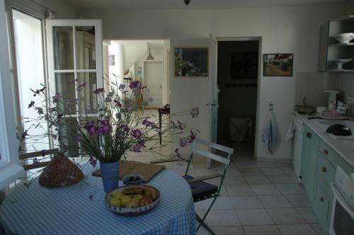 Photo 3 : NC d'une maison située à Les Portes-en-Ré, île de Ré.