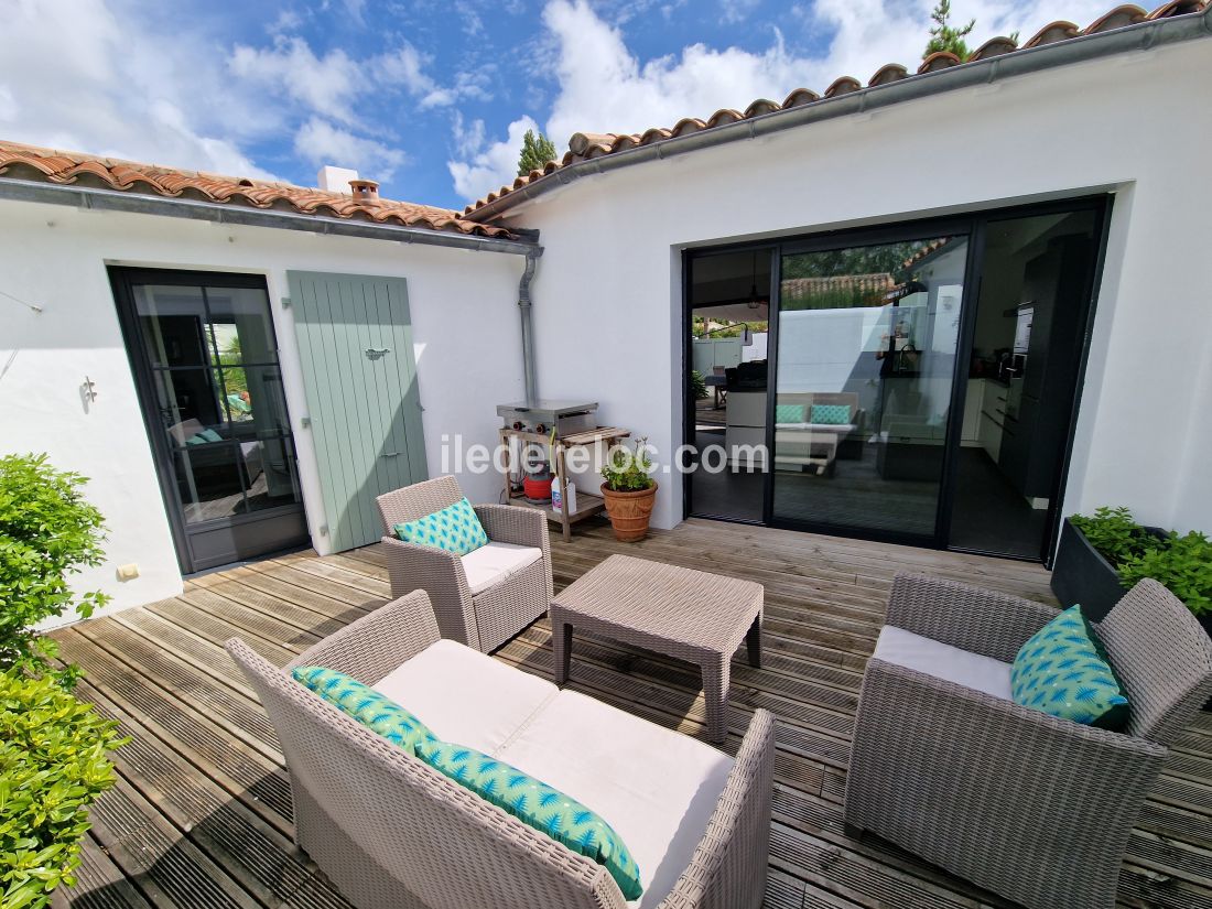 Photo 22 : PATIO d'une maison située à Le Bois-Plage-en-Ré, île de Ré.