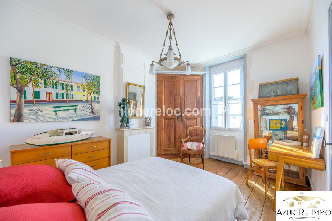 Photo 14 : CHAMBRE d'une maison situ&eacute;e &agrave; Le Bois-Plage-en-R&eacute;, &icirc;le de R&eacute;.