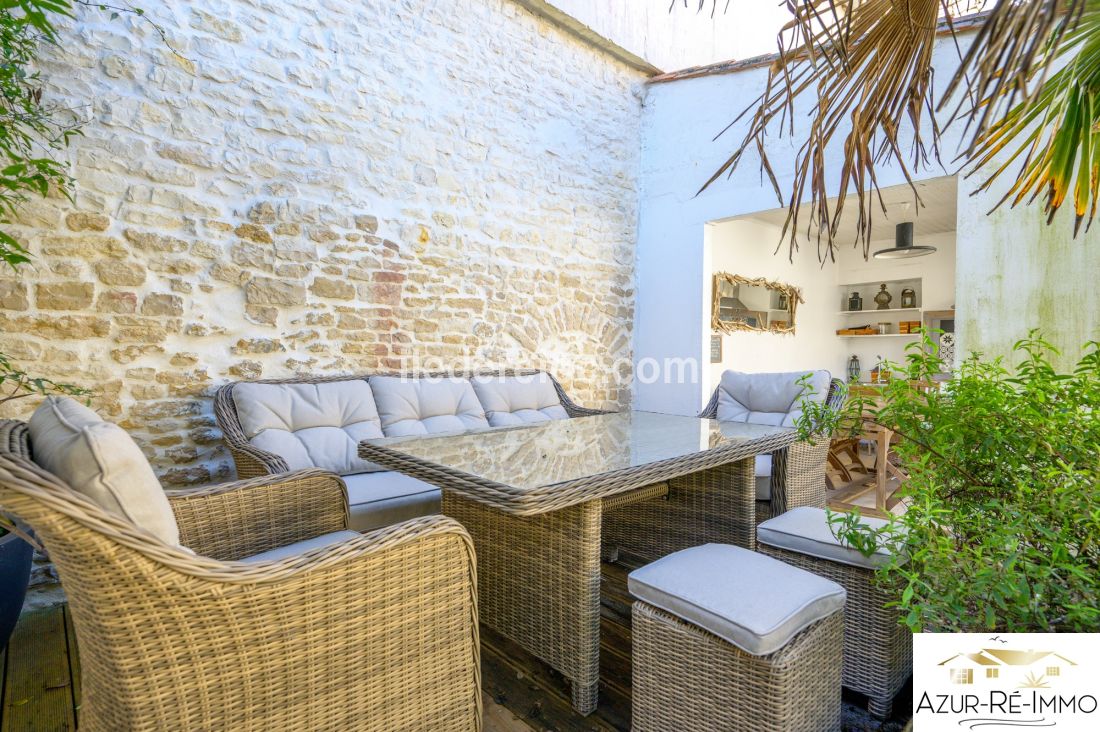 Photo 25 : TERRASSE d'une maison situ&eacute;e &agrave; Le Bois-Plage-en-R&eacute;, &icirc;le de R&eacute;.