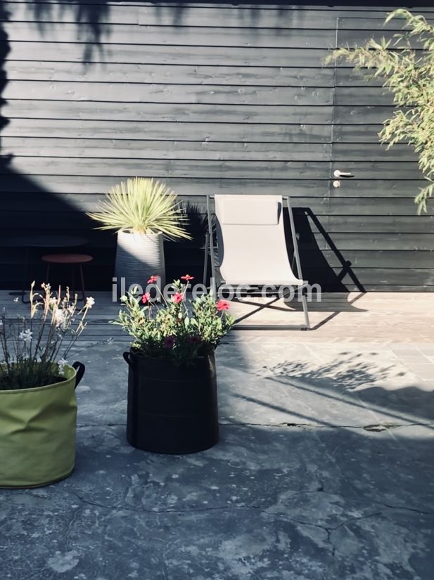 Photo 50 : TERRASSE d'une maison situ&eacute;e &agrave; Ars en R&eacute;, &icirc;le de R&eacute;.
