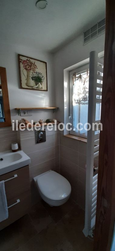 Photo 7 : NC d'une maison situ&eacute;e &agrave; Saint-Cl&eacute;ment-des-Baleines, &icirc;le de R&eacute;.