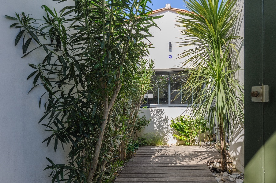 Photo 48 : NC d'une maison située à La Couarde-sur-mer, île de Ré.