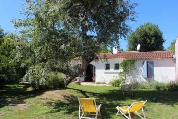 ile de ré Dans un havre de verdure, villa plain pied 4 chambres avec jardin