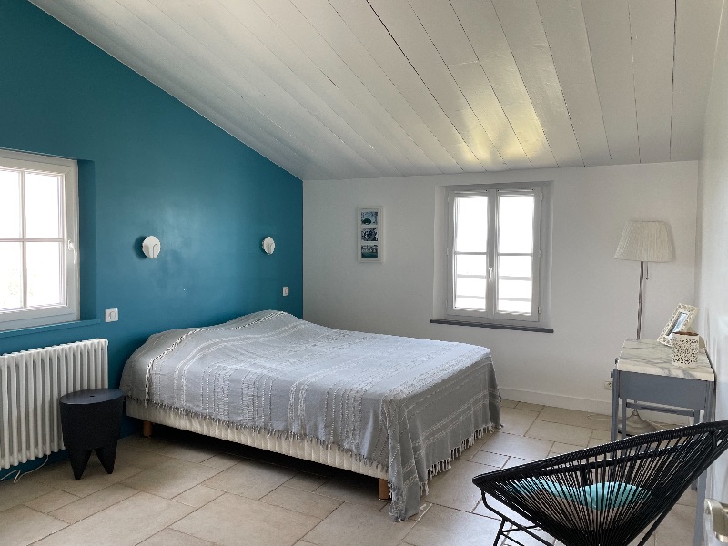 Photo 7 : CHAMBRE d'une maison située à La Flotte-en-Ré, île de Ré.