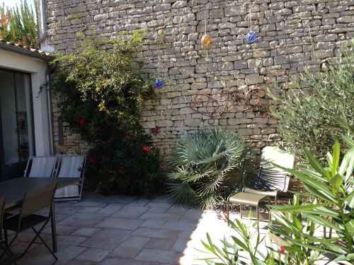 Photo 20 : NC d'une maison située à Ars en Ré, île de Ré.