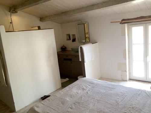 Photo 16 : SALLEDEBAIN d'une maison située à Sainte-Marie, île de Ré.