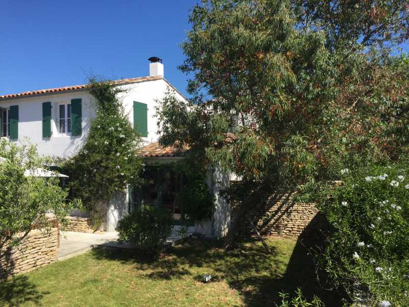 Photo 18 : EXTERIEUR d'une maison située à Les Portes, île de Ré.