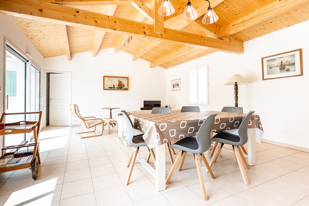 Photo 2 :  d'une maison située à La Couarde-sur-mer, île de Ré.