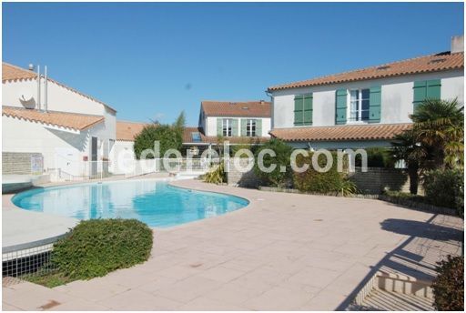 Photo 1 :  d'une maison située à La Couarde-sur-mer, île de Ré.