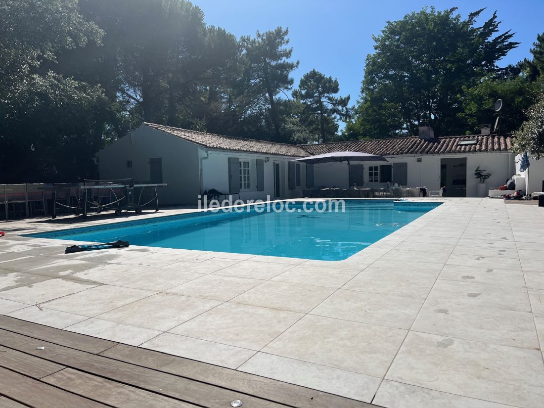 Photo 1 : PISCINE d'une maison située à Rivedoux-Plage, île de Ré.