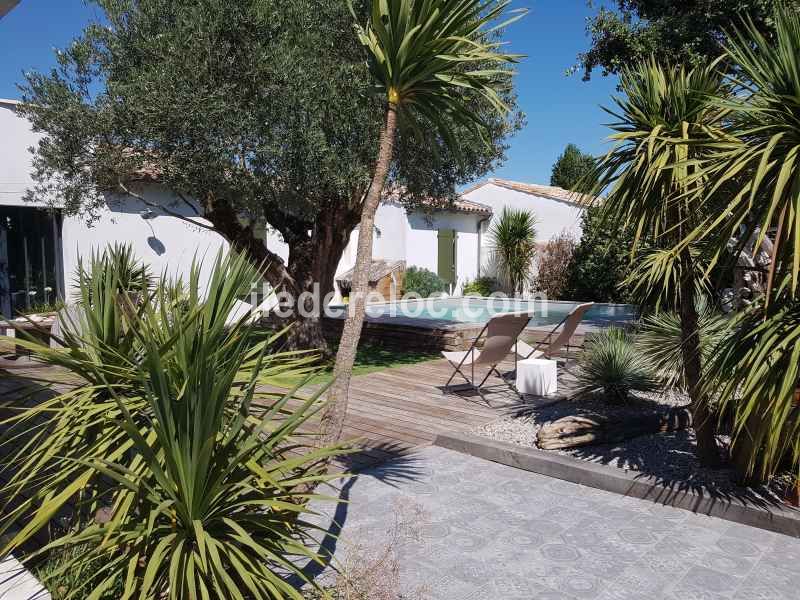 Photo 5 : NC d'une maison située à Sainte-Marie-de-Ré, île de Ré.