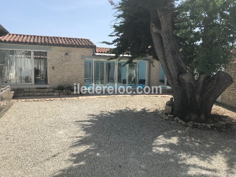 Photo 85 : JARDIN d'une maison située à Sainte-Marie-de-Ré, île de Ré.