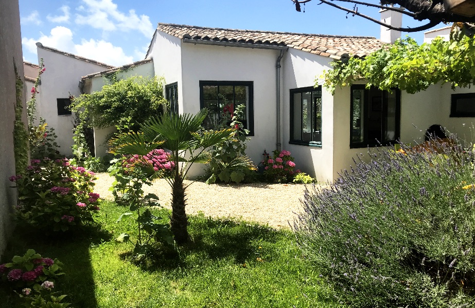 Photo 8 : NC d'une maison située à Ars en Ré, île de Ré.