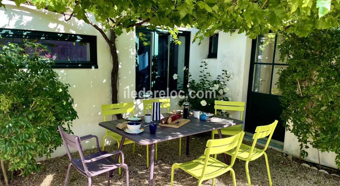 Photo 10 : NC d'une maison située à Ars en Ré, île de Ré.