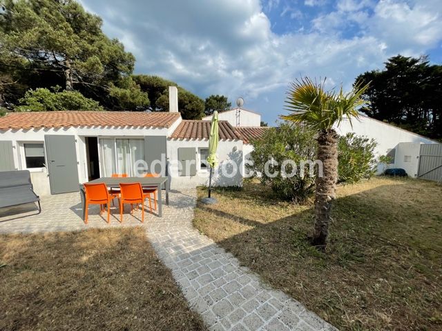 Photo 1 : NC d'une maison située à Sainte-Marie-de-Ré, île de Ré.