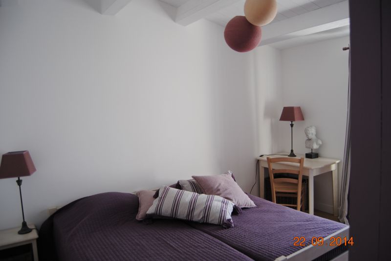 Photo 22 : CHAMBRE d'une maison située à La Couarde-sur-mer, île de Ré.