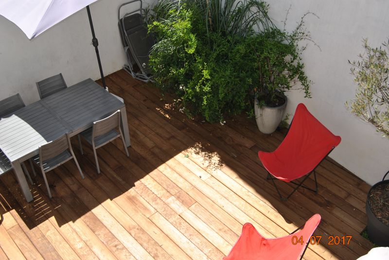 Photo 13 : TERRASSE d'une maison située à La Couarde-sur-mer, île de Ré.