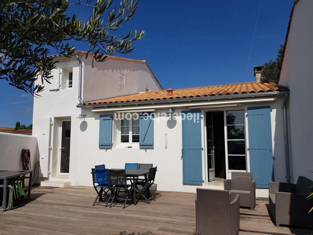 Photo 4 : TERRASSE d'une maison située à Rivedoux-Plage, île de Ré.