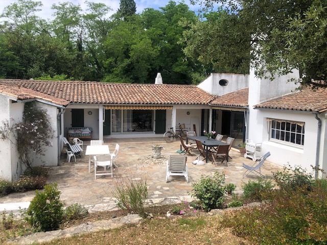 Photo 1 : NC d'une maison située à Les Portes-en-Ré, île de Ré.