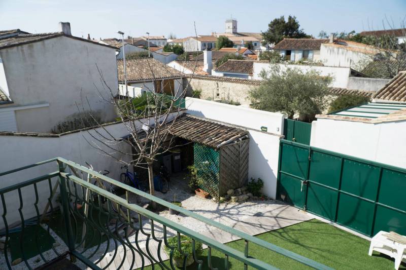 Photo 11 : EXTERIEUR d'une maison située à Le Bois-Plage, île de Ré.