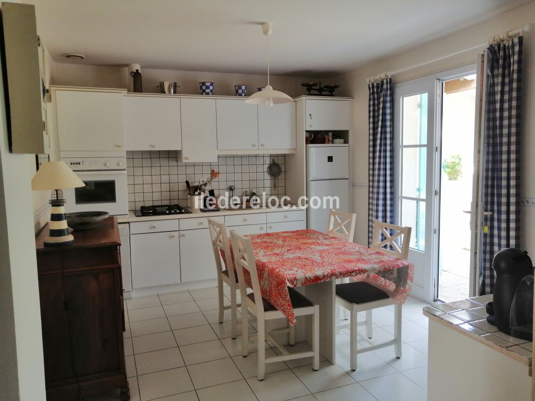 Photo 9 : NC d'une maison situ&eacute;e &agrave; Saint-Martin-de-R&eacute;, &icirc;le de R&eacute;.