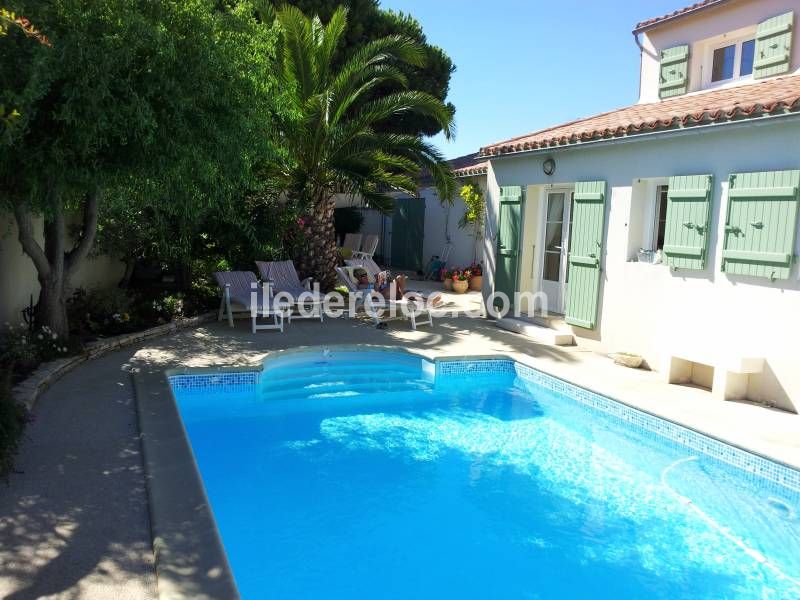 Photo 1 :  d'une maison située à La Couarde-sur-mer, île de Ré.