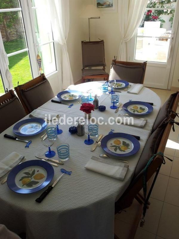 Photo 14 : SEJOUR d'une maison située à La Couarde-sur-mer, île de Ré.