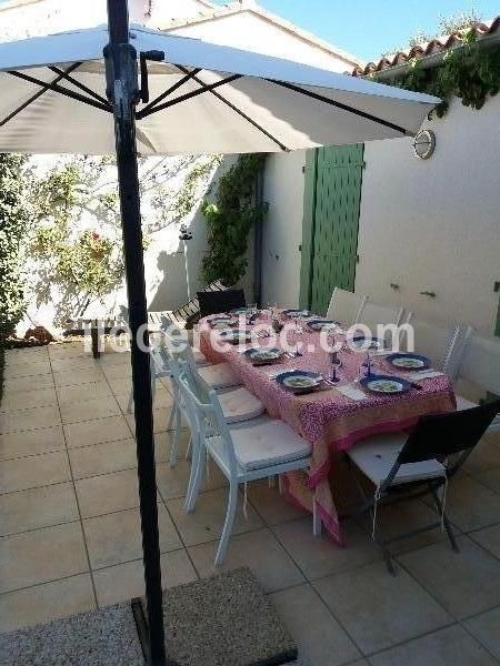 Photo 10 : TERRASSE d'une maison située à La Couarde-sur-mer, île de Ré.