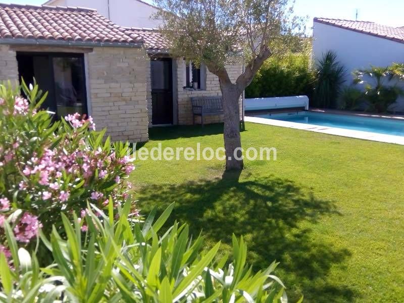 Photo 18 : NC d'une maison située à La Couarde, île de Ré.