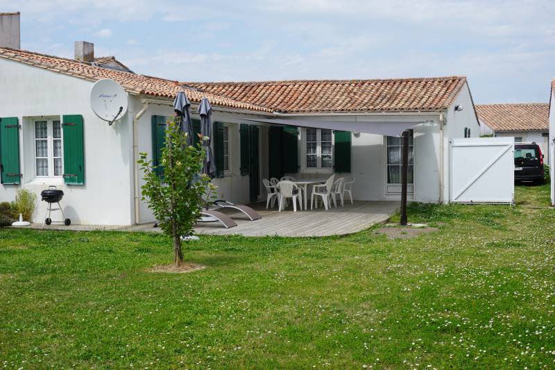 Photo 1 : NC d'une maison située à Ars en Ré, île de Ré.