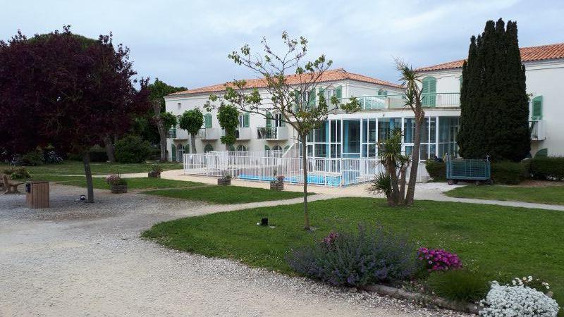 Photo 26 : JARDIN d'une maison située à Saint-Martin-de-Ré, île de Ré.