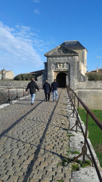 Photo 22 : NC d'une maison située à Saint-Martin-de-Ré, île de Ré.