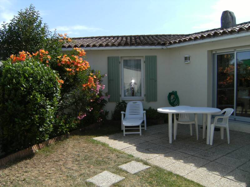 Photo 6 : NC d'une maison située à Sainte-Marie-de-Ré, île de Ré.