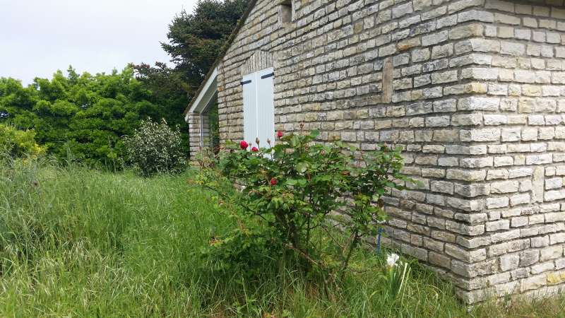 Photo 2 : EXTERIEUR d'une maison située à Ars, île de Ré.